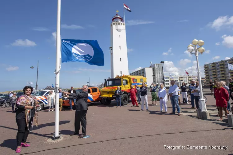 Blauwe vlag wappert weer in Noordwijk