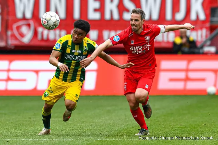 FC Twente sluit competitie af met zege op ADO Den Haag