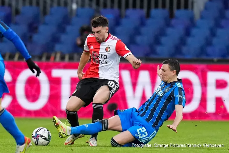 Ajax de gelukkigste in tegenvallende klassieker tegen Feyenoord