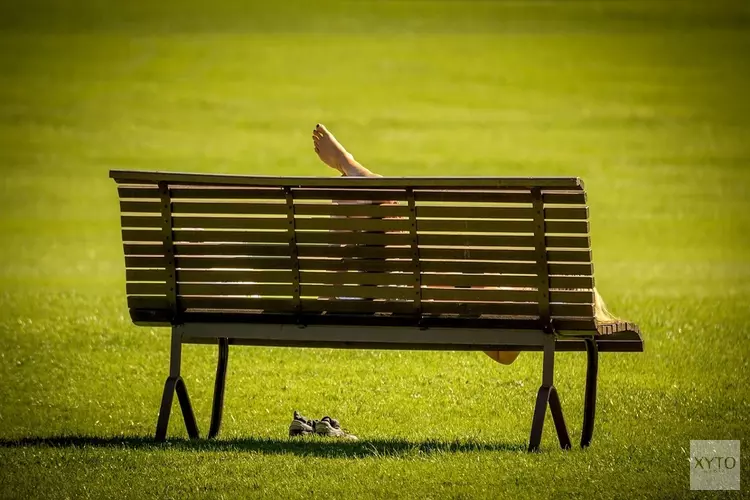 Mei eindigt wisselvallig, juni begint zacht en warm