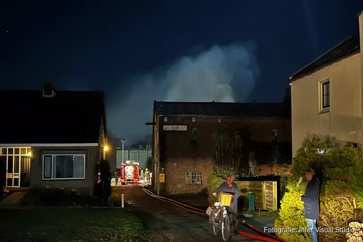 Flinke brand in leegstaand pand Lisserbroek