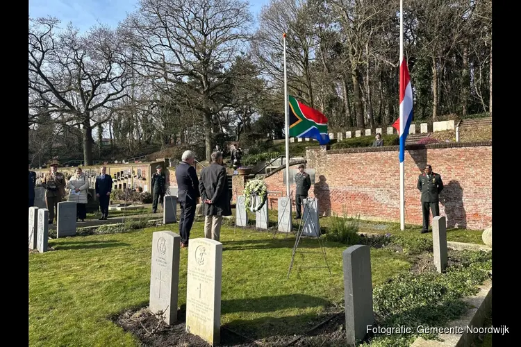 Herdenking slachtoffers SS Mendi op de Algemene Begraafplaats